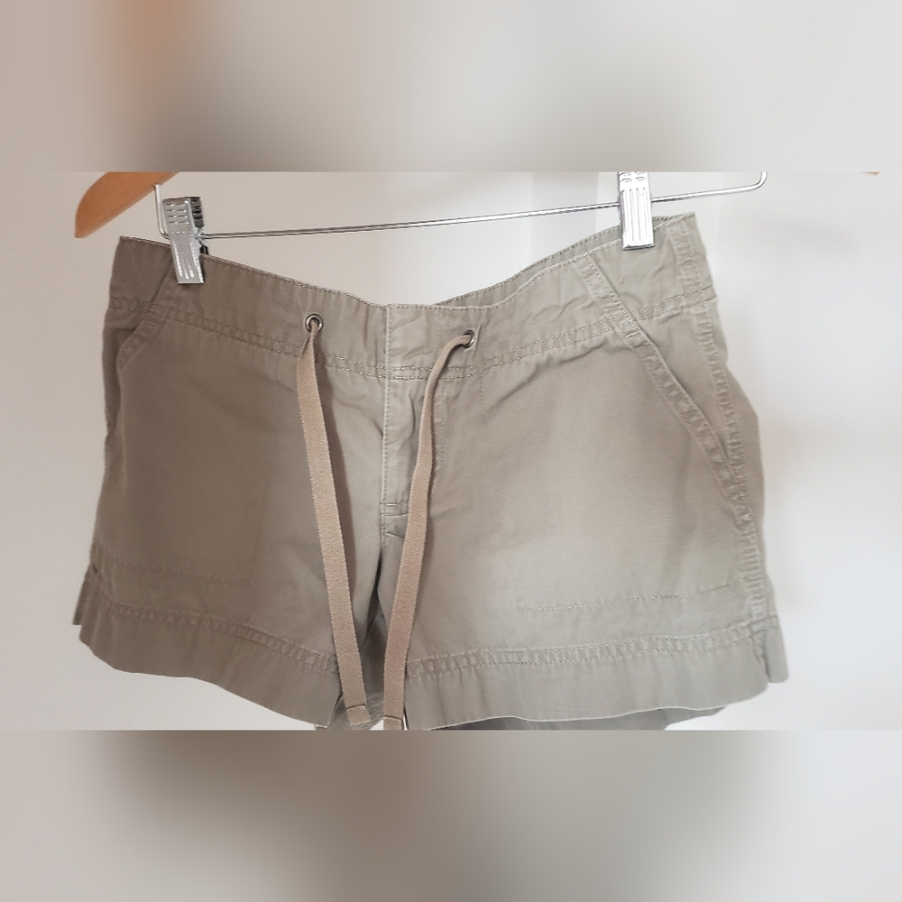 GAP Women's Drawstring Casual Shorts - Taupe